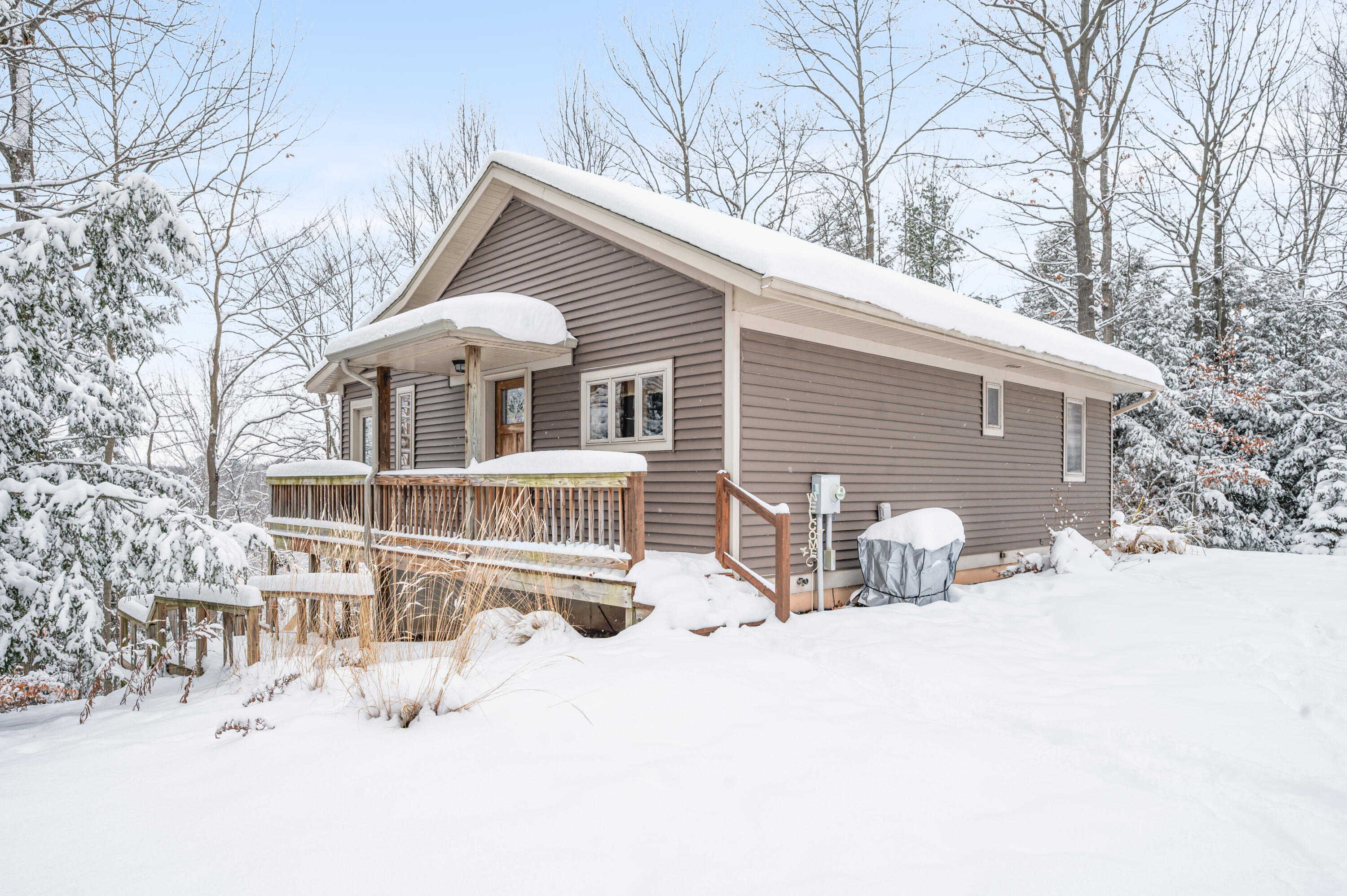 9586 Lure Road Hesperia, MI 49421 - Photo 11 of 51 9586-LureRd-Hesperia-43