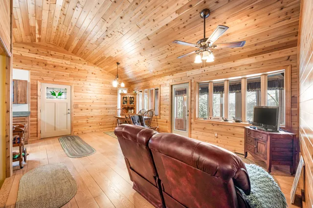 $405,000 | 9586 Lure Road, Hesperia, MI 49421