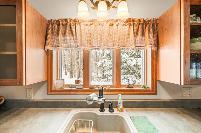 $405,000 | 9586 Lure Road, Hesperia, MI 49421