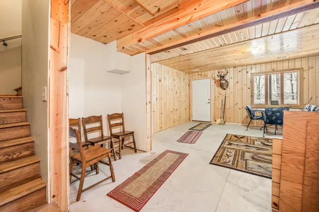 $405,000 | 9586 Lure Road, Hesperia, MI 49421