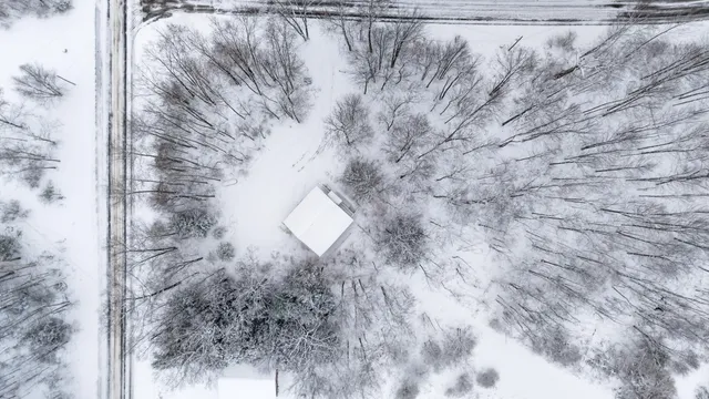 $405,000 | 9586 Lure Road, Hesperia, MI 49421