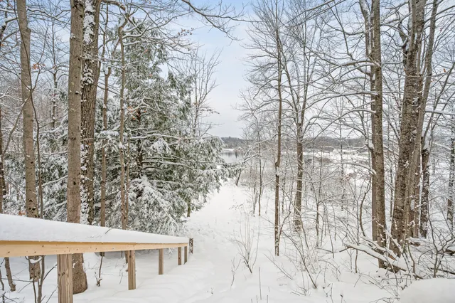 $405,000 | 9586 Lure Road, Hesperia, MI 49421