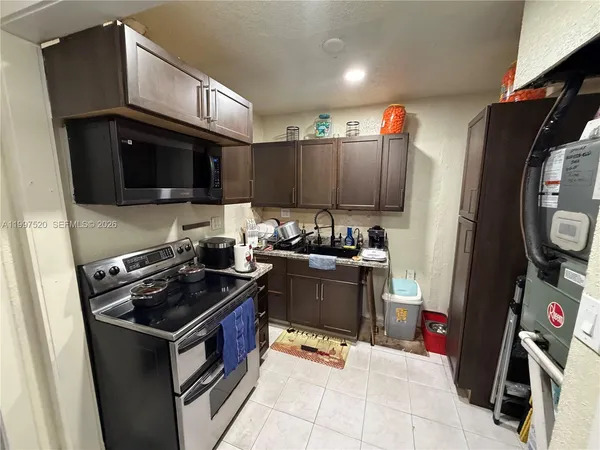 $595,000 | 671 Northeast 1st Place, Hialeah, FL 33010
