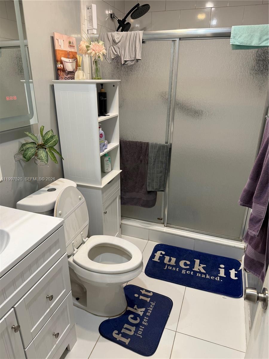 671 Northeast 1st Place Hialeah, FL 33010 - Photo 15 of 22