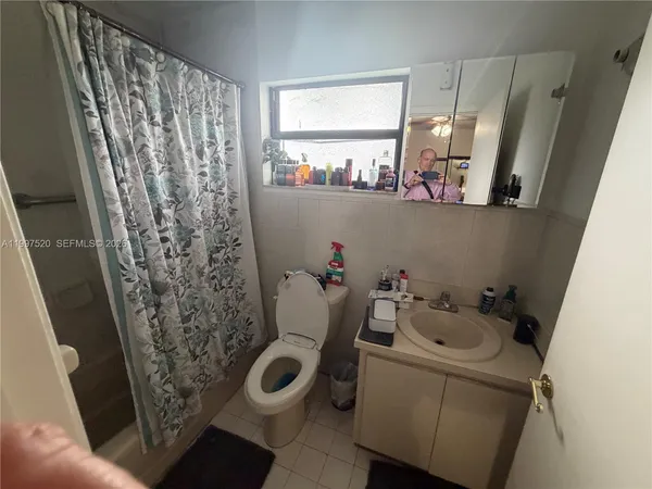 $595,000 | 671 Northeast 1st Place, Hialeah, FL 33010