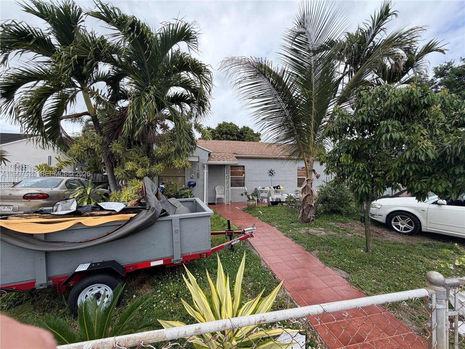 671 Northeast 1st Place Hialeah, FL 33010 - Photo 3 of 22