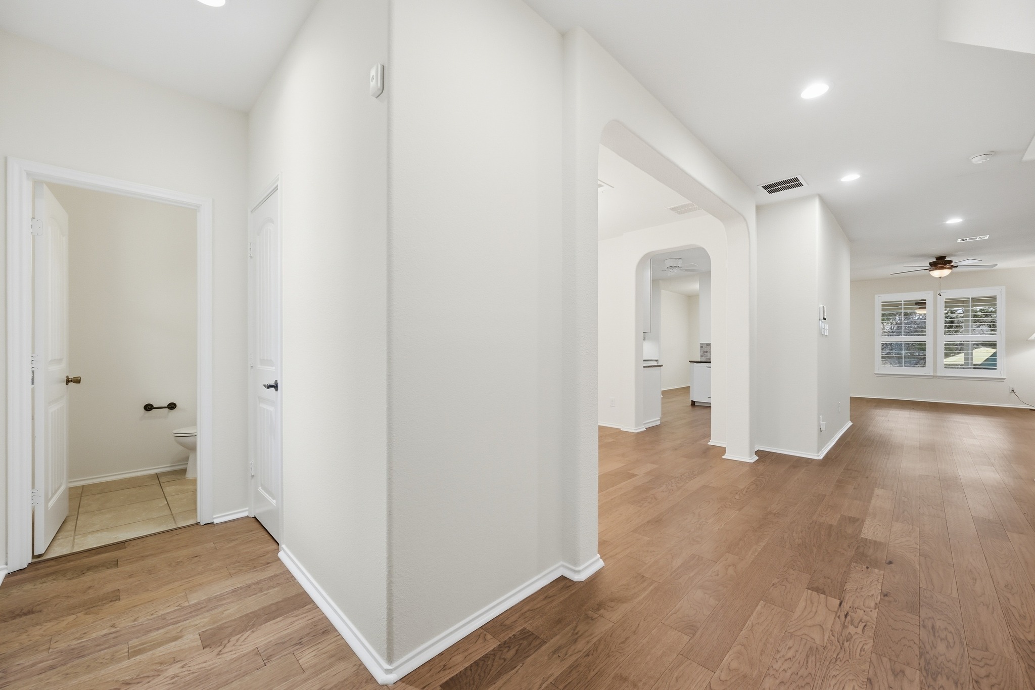 900 Lily Pad Lane Leander, TX 78641 - Photo 3 of 39