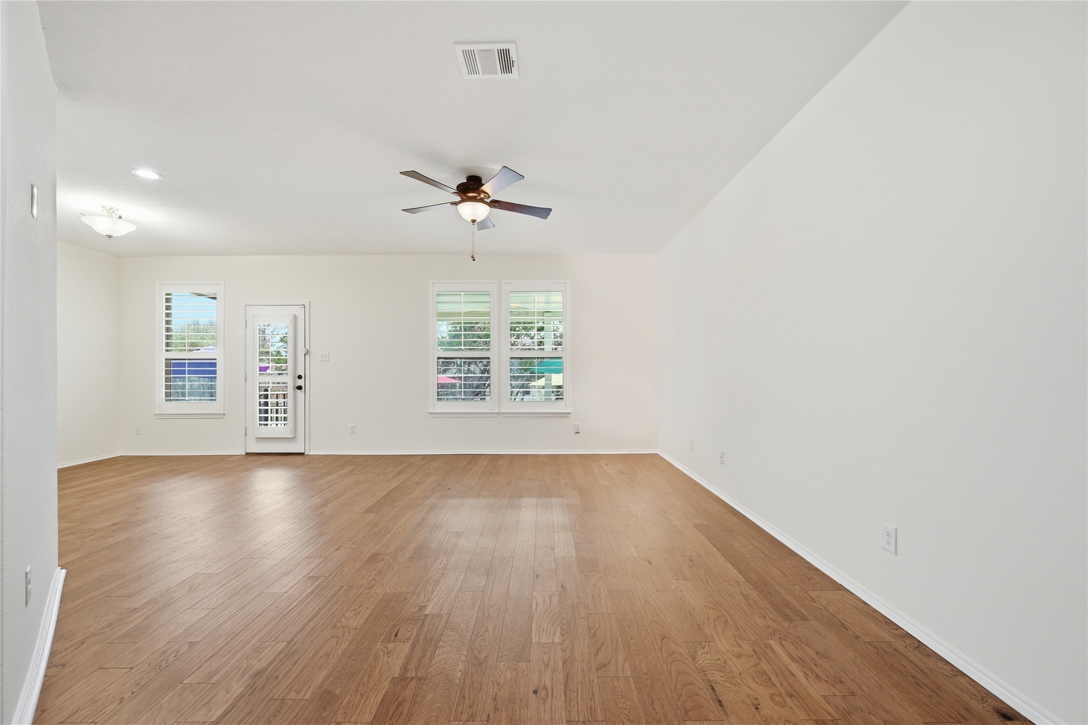 900 Lily Pad Lane Leander, TX 78641 - Photo 8 of 39