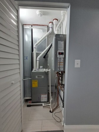 935 West Marquette Road, Unit 3 Chicago, IL 60621 - Photo 15 of 25 a close view of water heater room