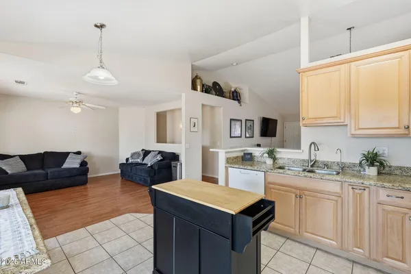 $392,000 | 1405 West 15th Lane, Apache Junction, AZ 85120