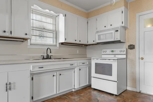 $279,000 | 1856 Chestnut Street, Orangeburg, SC 29118