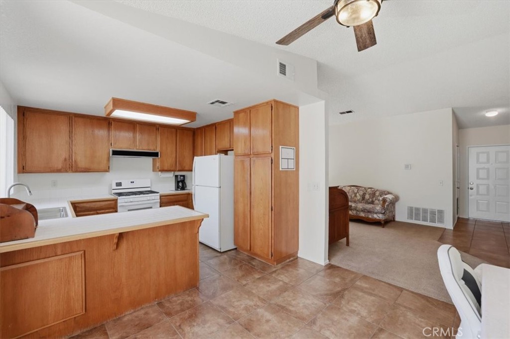 26214 Lazy Creek Road Menifee, CA 92586 - Photo 16 of 29