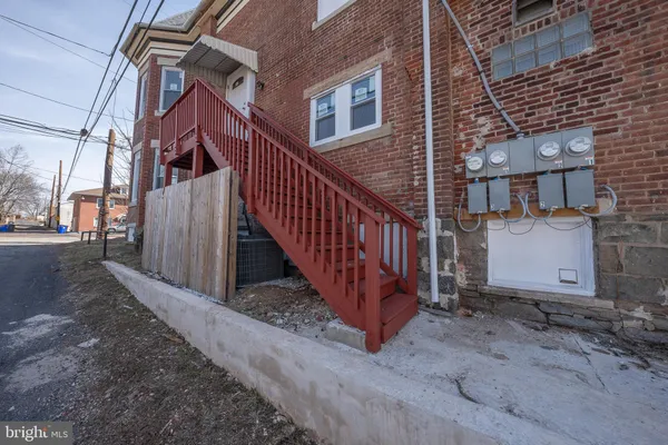 $1,400 | 122 East 3rd Street, Unit 3, Pottstown, PA 19464