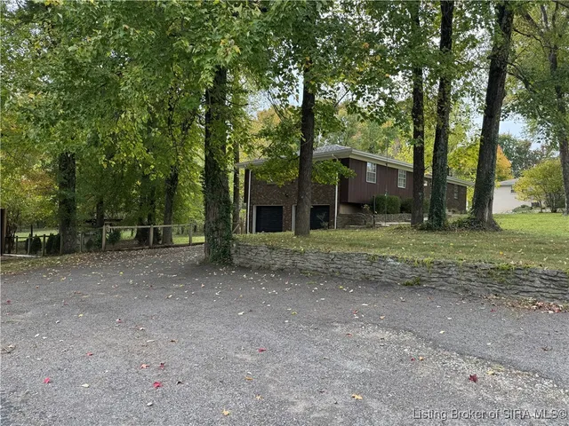 $348,400 | 13220 Iris Drive, Memphis, IN 47143