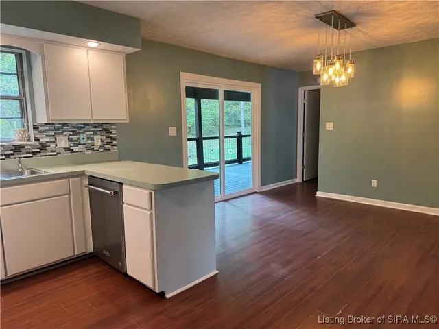 $348,400 | 13220 Iris Drive, Memphis, IN 47143