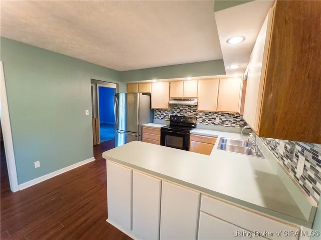 $348,400 | 13220 Iris Drive, Memphis, IN 47143