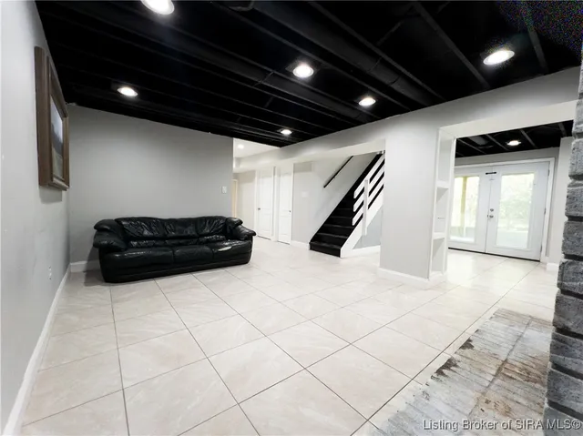 $348,400 | 13220 Iris Drive, Memphis, IN 47143