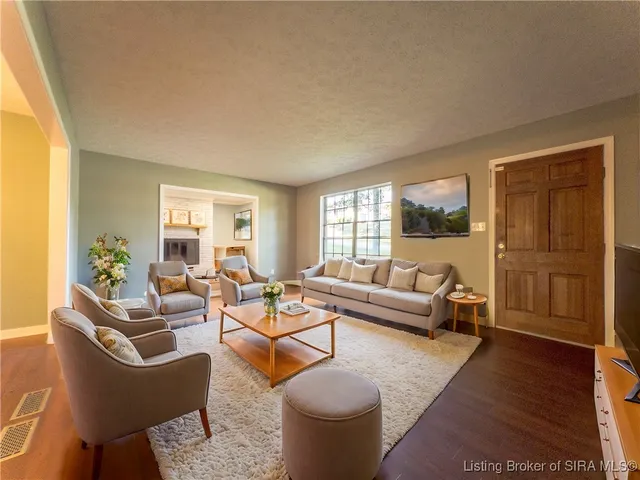 $348,400 | 13220 Iris Drive, Memphis, IN 47143