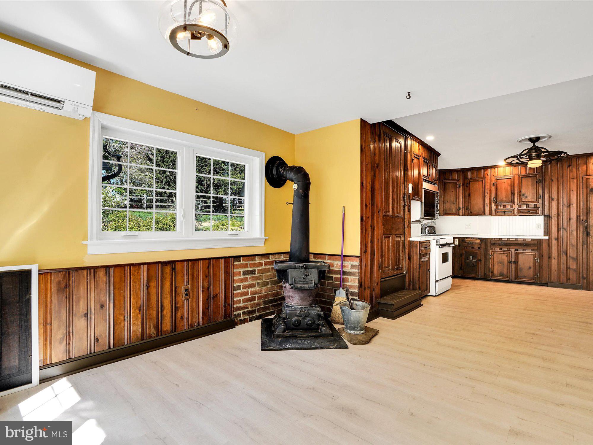 718 Cedar Grove Road Broomall, PA 19008 - Photo 13 of 55 Gallery Image 13