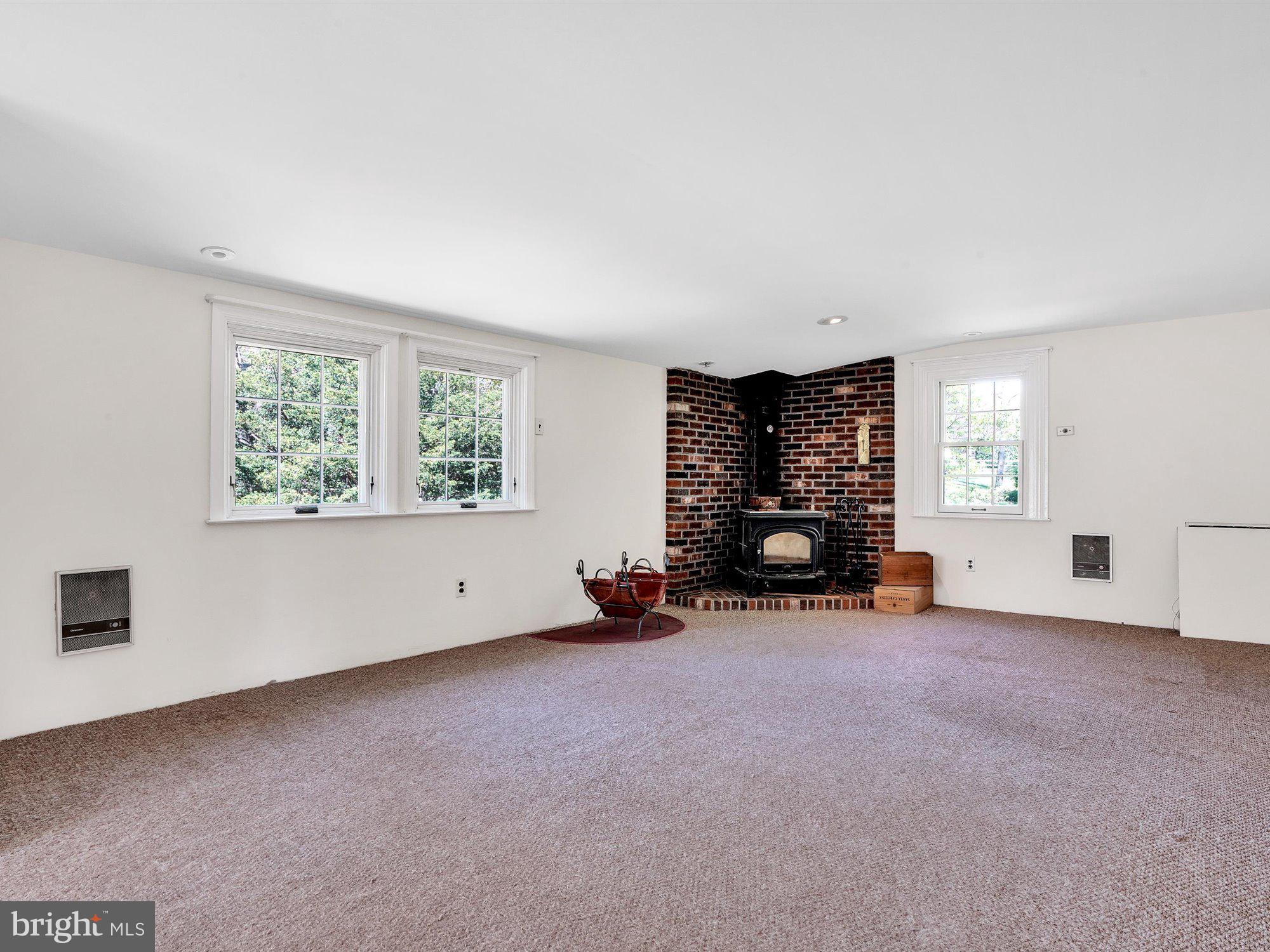 718 Cedar Grove Road Broomall, PA 19008 - Photo 18 of 55 Gallery Image 18