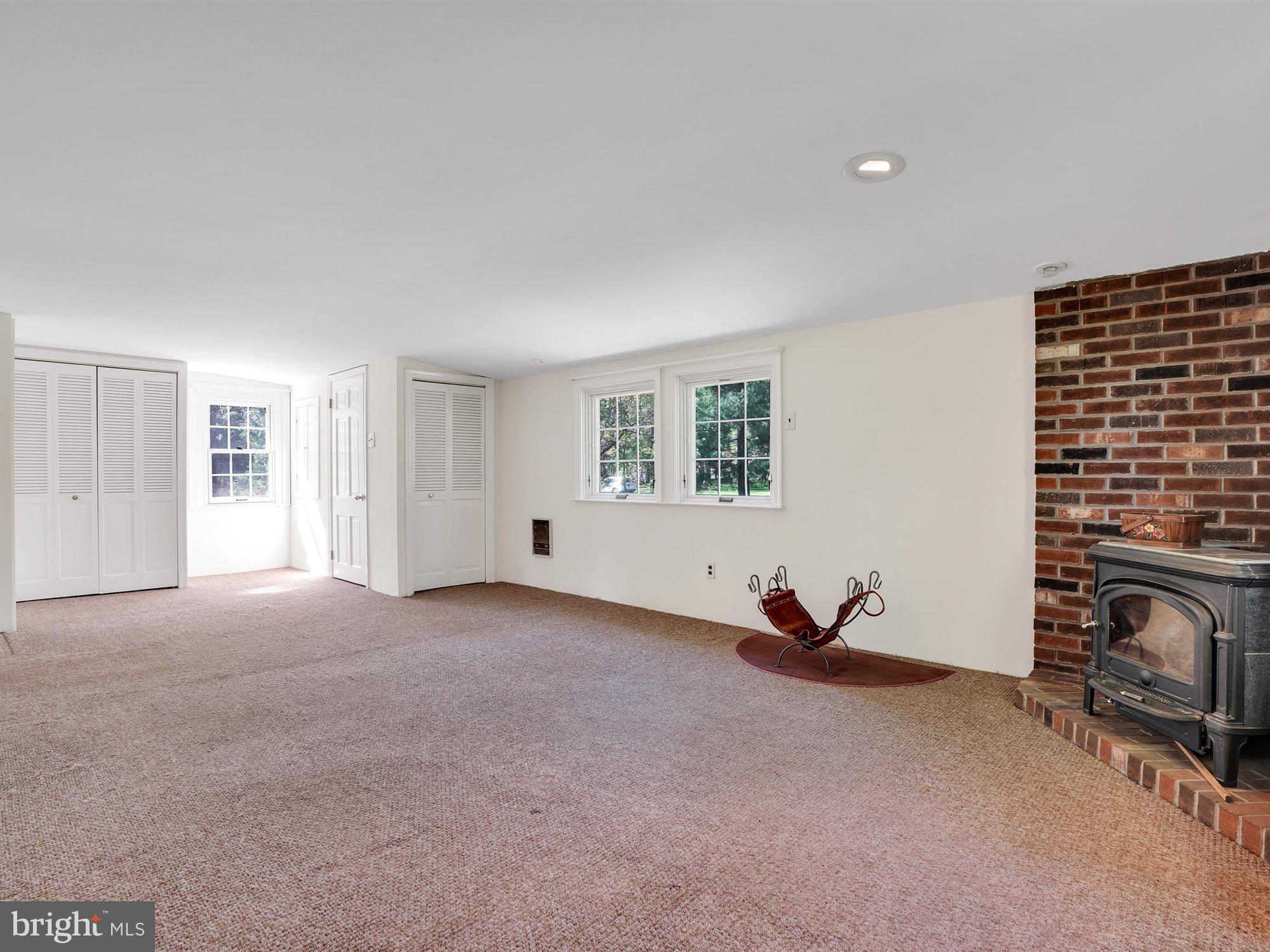 718 Cedar Grove Road Broomall, PA 19008 - Photo 19 of 55 Gallery Image 19