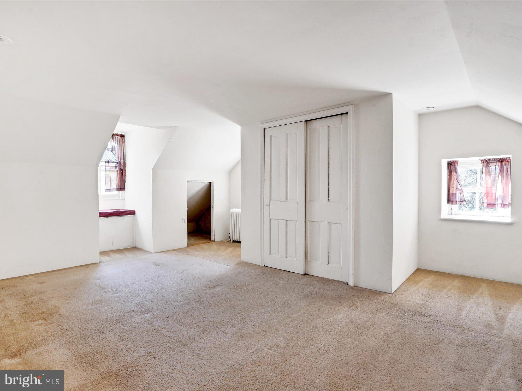 718 Cedar Grove Road Broomall, PA 19008 - Photo 27 of 55 Gallery Image 27