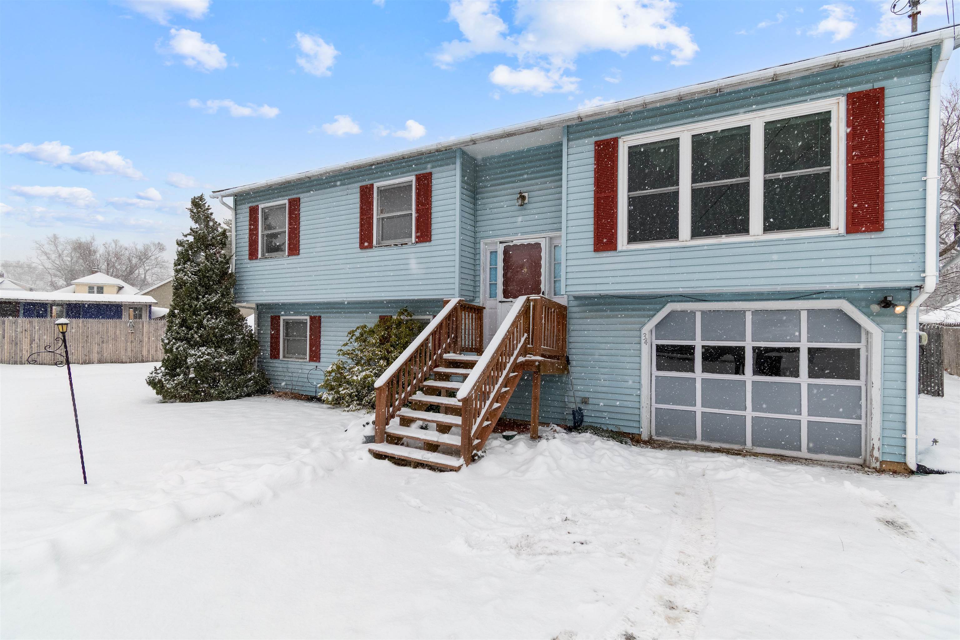 34 Murray Drive St. Albans, VT 05478 - Photo 3 of 30