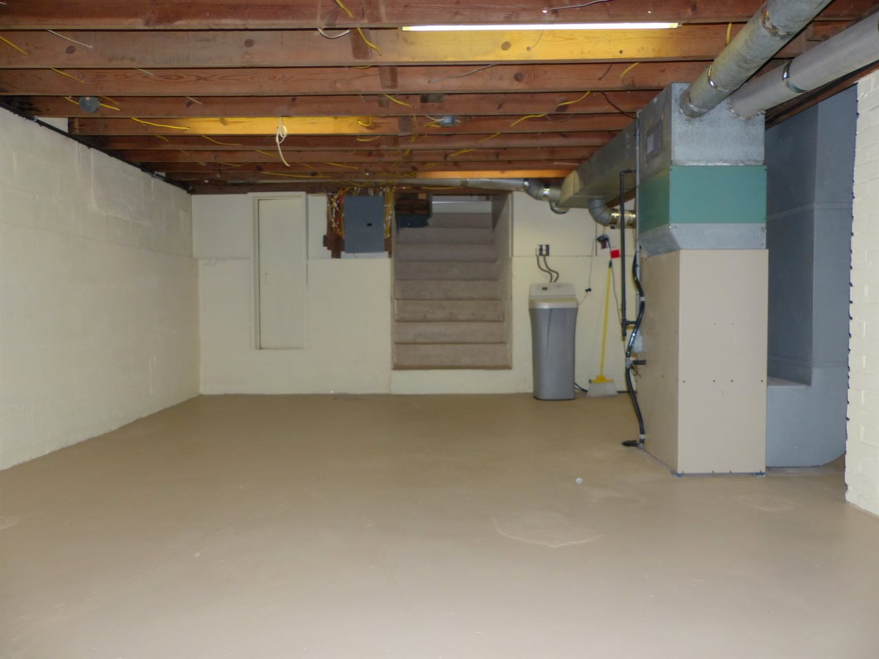 55016 Elder Road Mishawaka, IN 46545 - Photo 22 of 36 Gallery Image 22