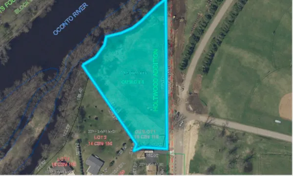 $99,000 | 116 Holtwood Way, Unit 12, Oconto, WI 54153