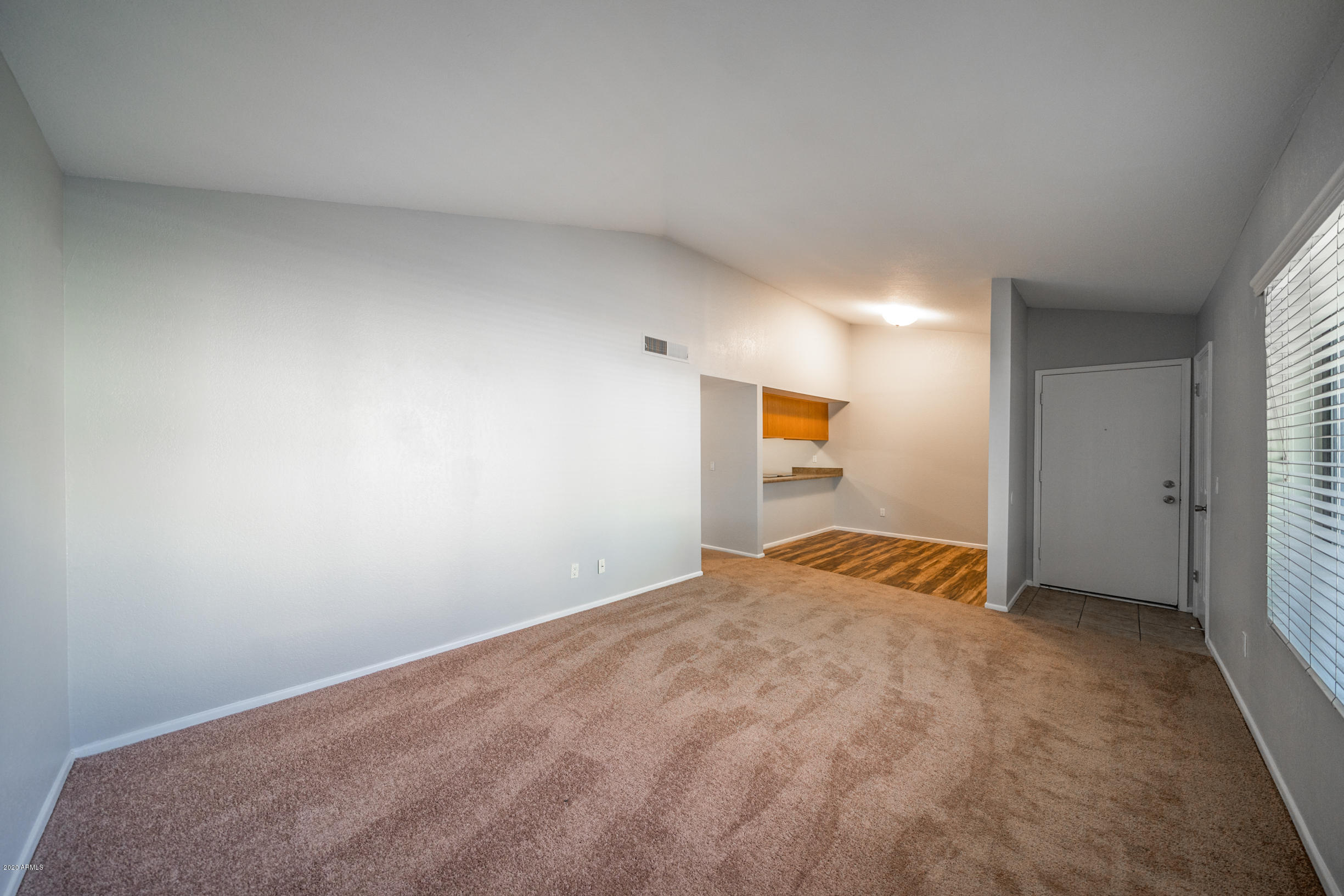 1402 East Guadalupe Road, Unit 154 Tempe, AZ 85283 - Photo 5 of 35 DSC02071
