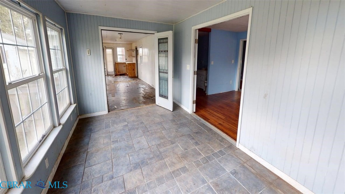 1678 Fitchetts Wharf Road Moon, VA 23119 - Photo 4 of 50