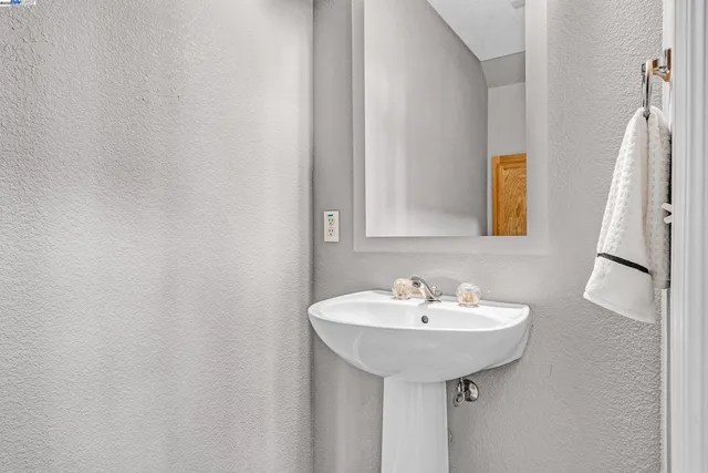 $859,000 | 1335 Willowwood Court, Brentwood, CA 94513