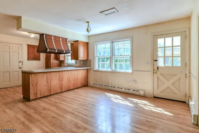 $720,000 | 43 Sunlit Drive, Watchung, NJ 07069