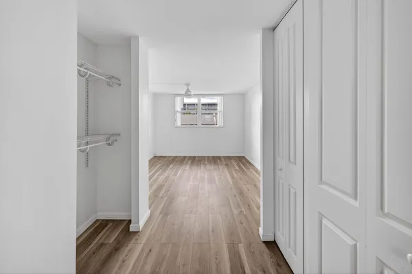 $1,695 | 3550 Northeast 169th Street, Unit 309, North Miami Beach, FL 33160