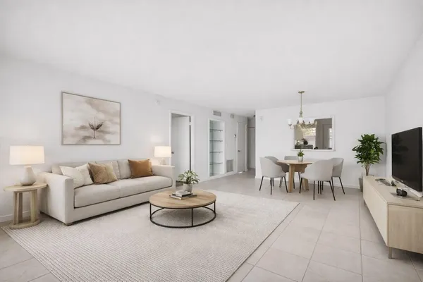 $1,695 | 3550 Northeast 169th Street, Unit 309, North Miami Beach, FL 33160