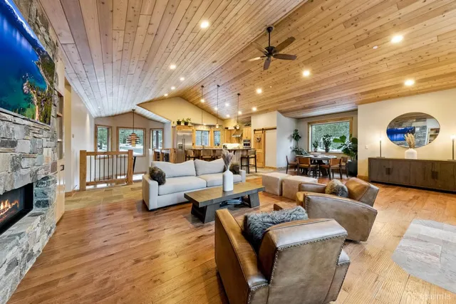 $2,398,000 | 1774 Nadowa Street, South Lake Tahoe, CA 96150