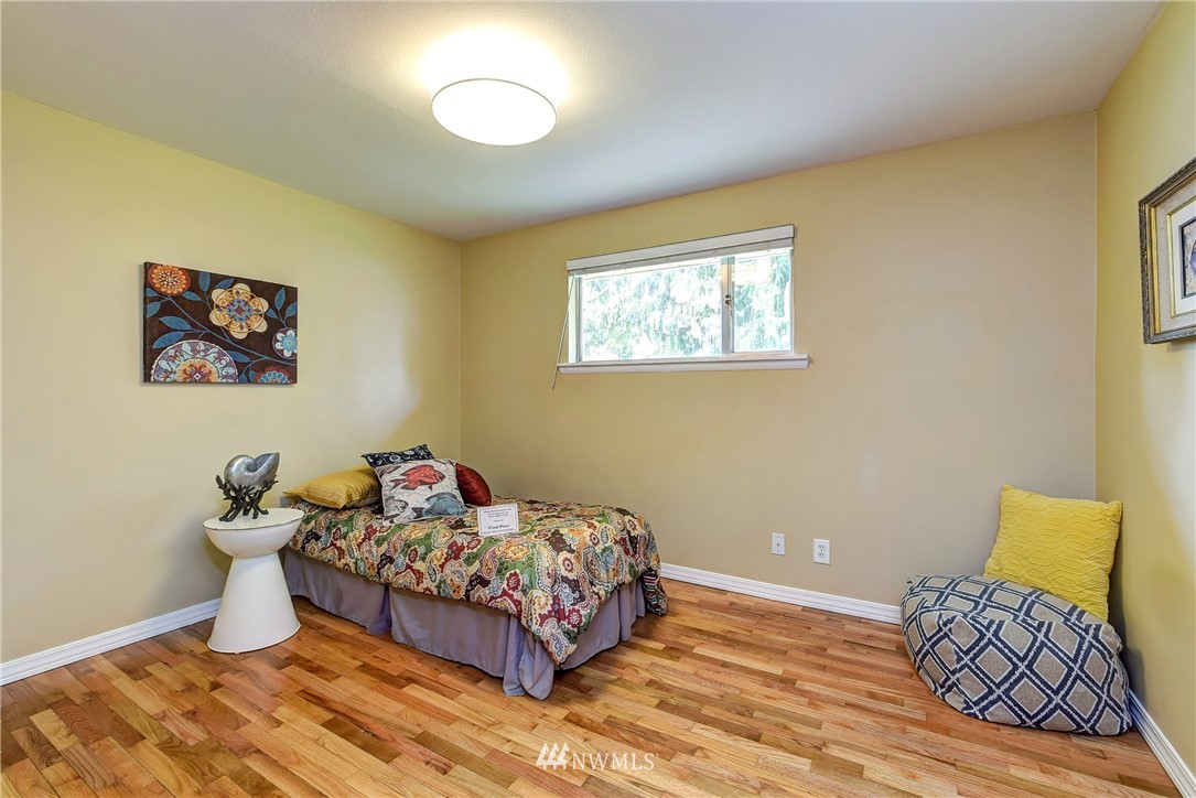 7819 200th Street Southwest Edmonds, WA 98026 - Photo 13 of 22 Gallery Image 13