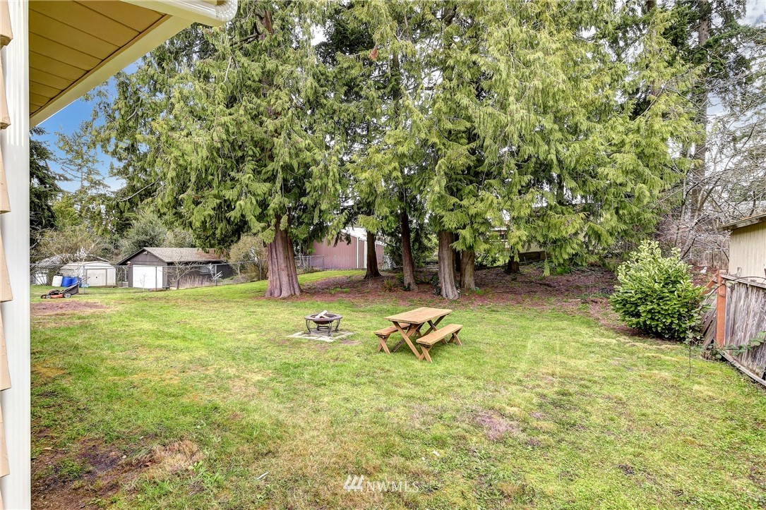 7819 200th Street Southwest Edmonds, WA 98026 - Photo 20 of 22 Gallery Image 20