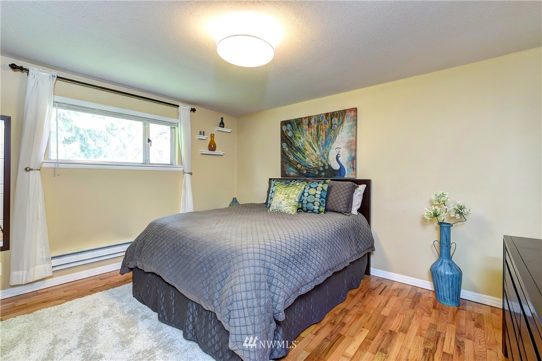 7819 200th Street Southwest Edmonds, WA 98026 - Photo 10 of 22 Gallery Image 10