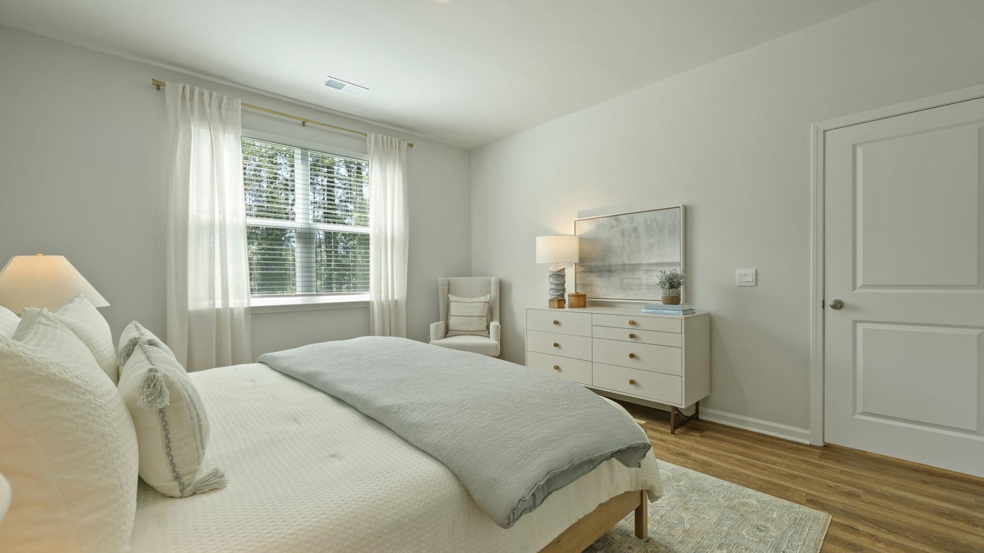 3960 Aberfeldy Lane Ravenel, SC 29470 - Photo 19 of 27 28-web-or-mls-550A3523