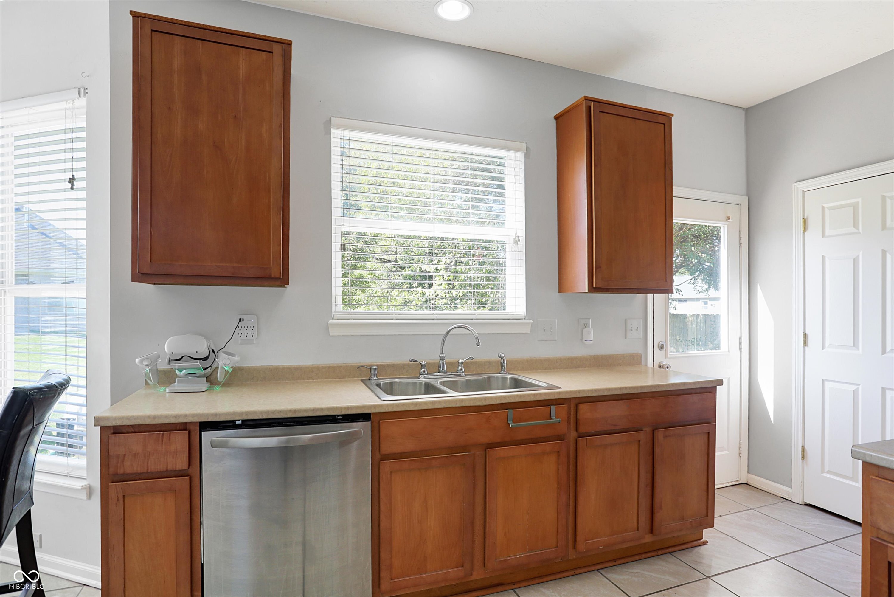 456 Georgetown Road Greenwood, IN 46142 - Photo 14 of 57 Gallery Image 14