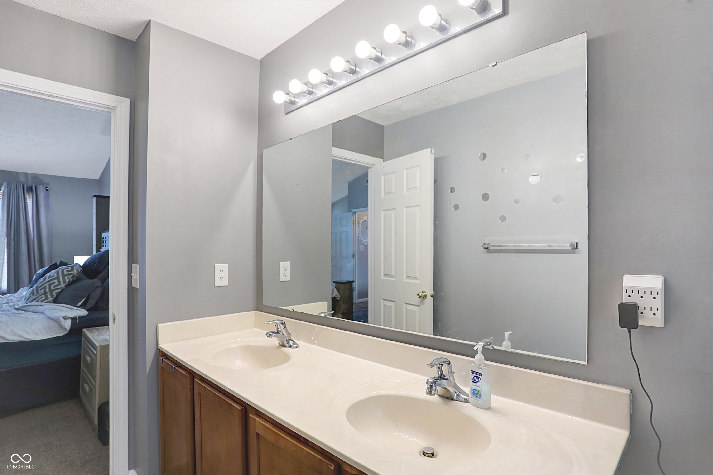 456 Georgetown Road Greenwood, IN 46142 - Photo 21 of 57 Gallery Image 21