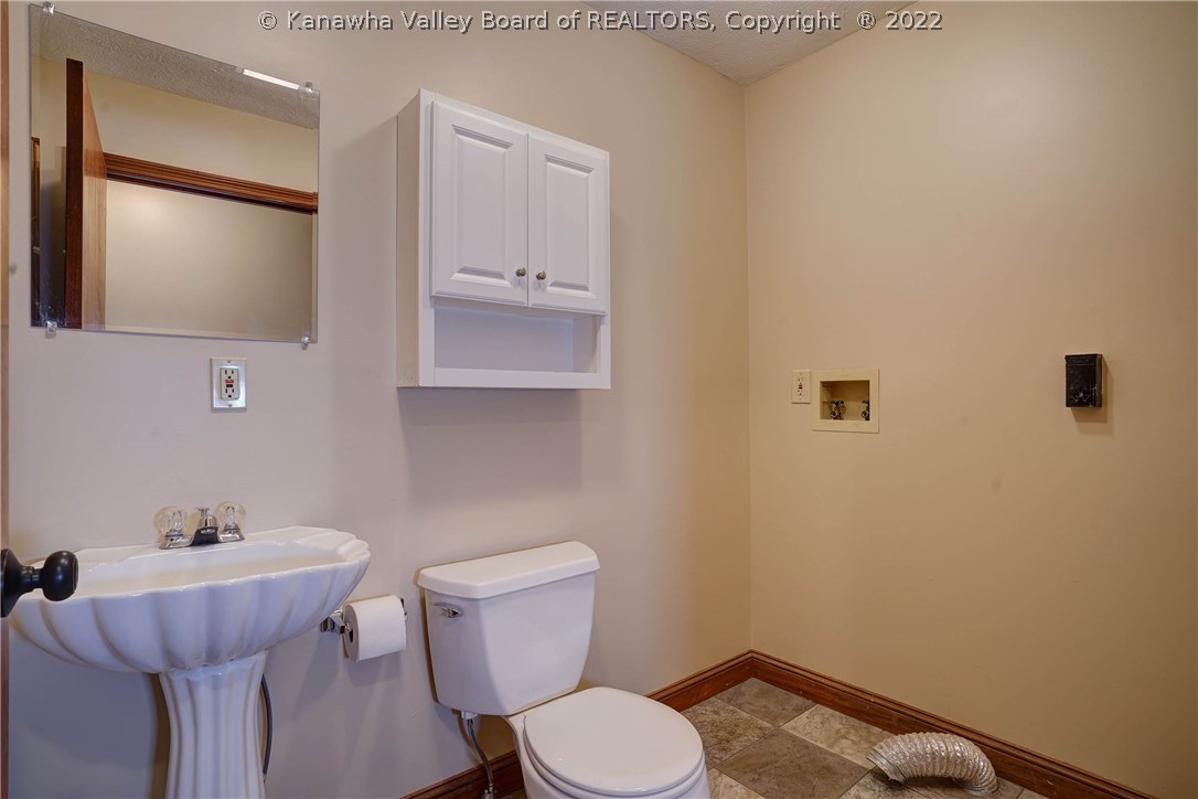 49 Ralph Drive Hurricane, WV 25526 - Photo 11 of 30 Gallery Image 11