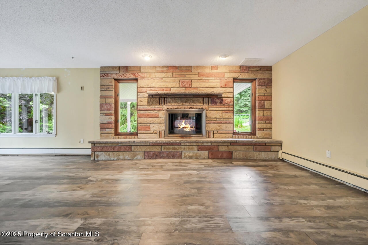 937 Cortez Road Lake Ariel, PA 18436 - Photo 13 of 83 937CortezRd12-jpg