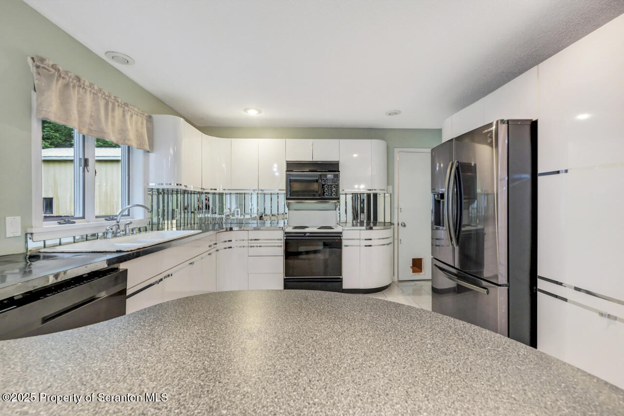 937 Cortez Road Lake Ariel, PA 18436 - Photo 21 of 83 937CortezRd20-jpg