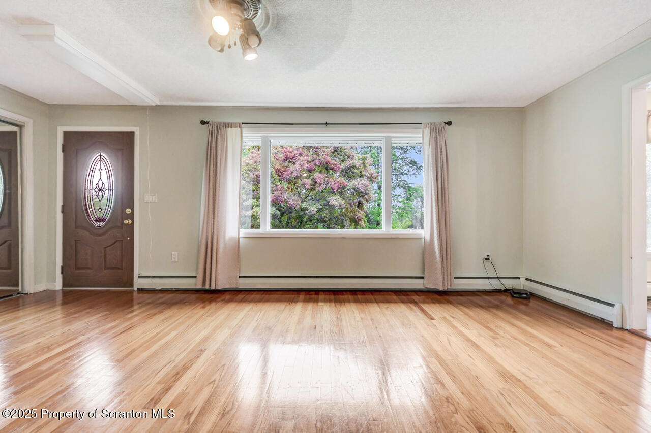 937 Cortez Road Lake Ariel, PA 18436 - Photo 28 of 83 937CortezRd27-jpg