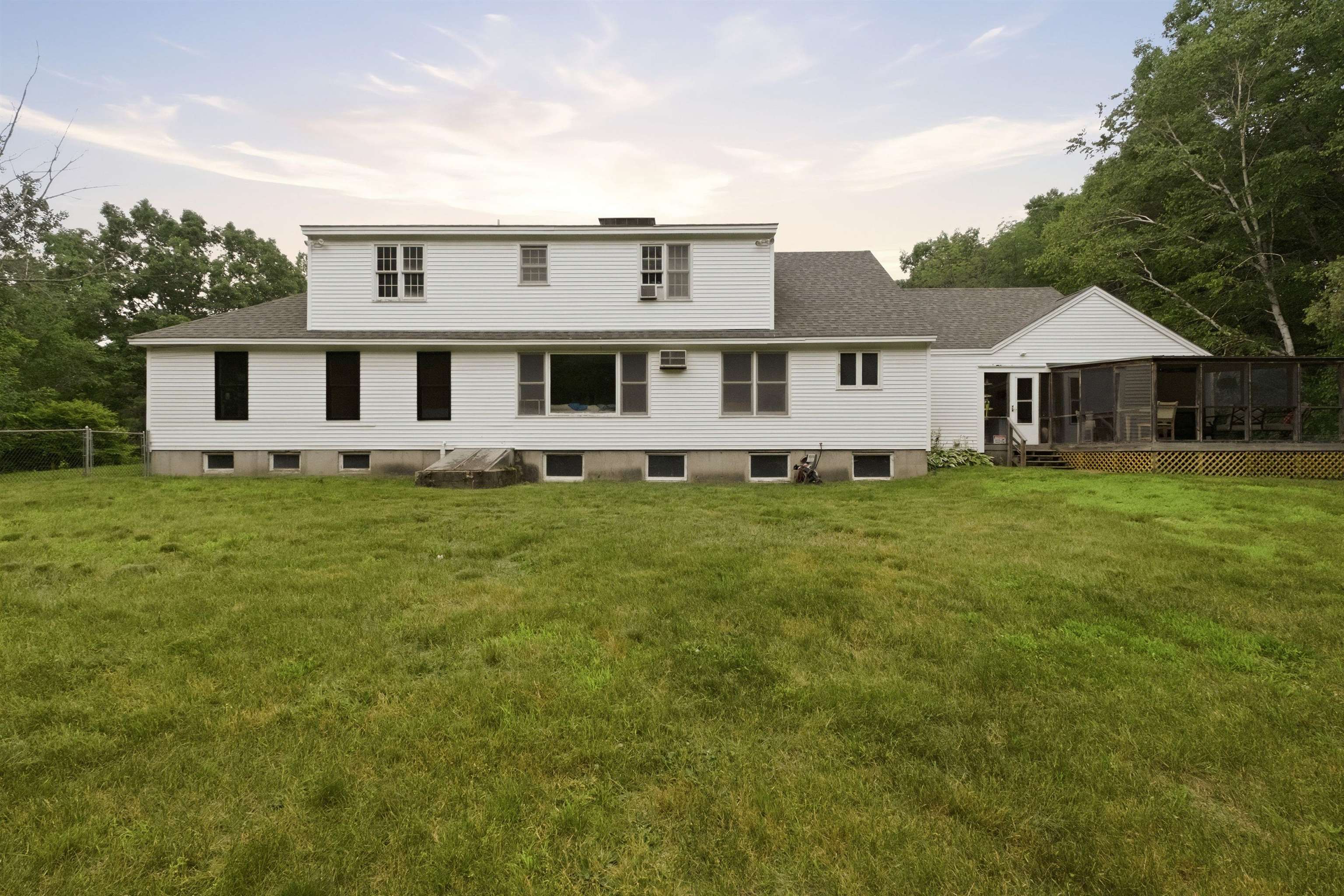 66 Lyford Road Brookfield, NH 03872 - Photo 12 of 57