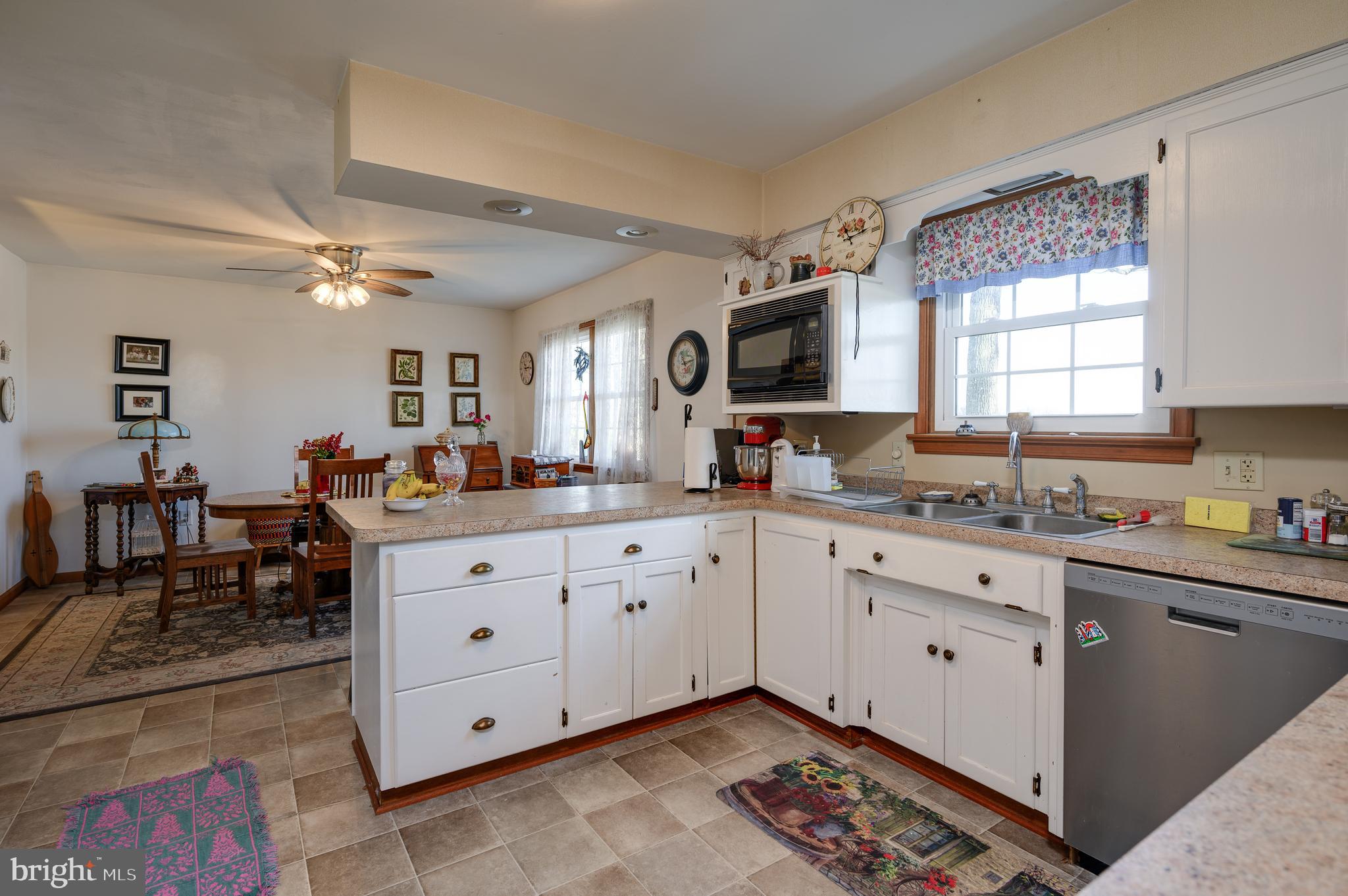 25 Timber Lane Hanover, PA 17331 - Photo 8 of 24
