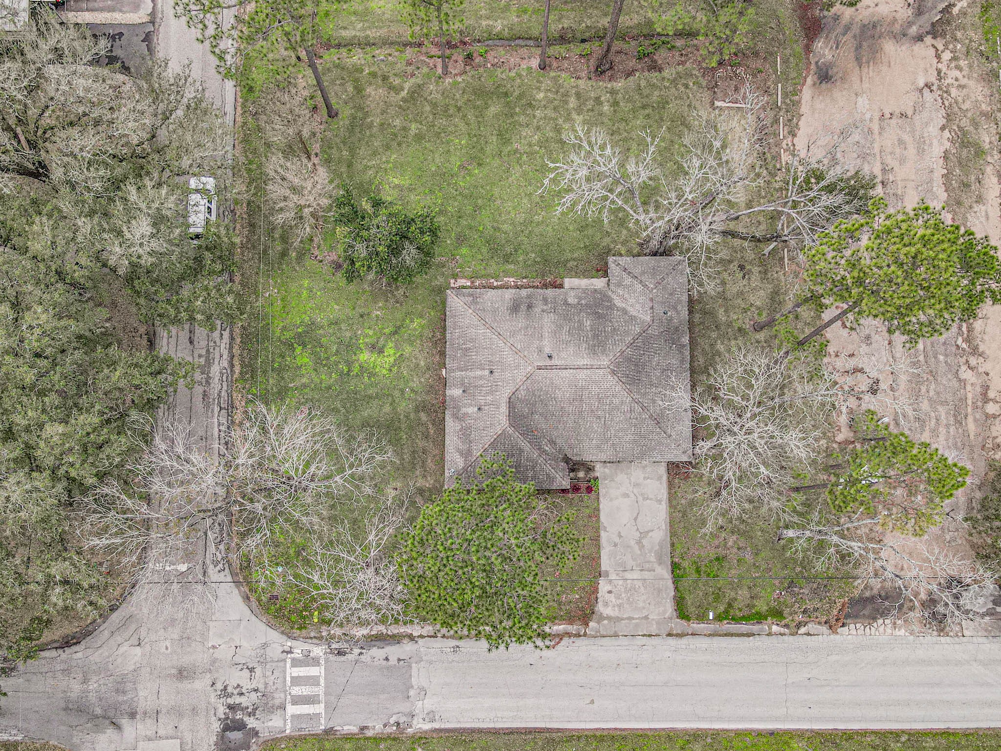 2834 Pansy Street Pasadena, TX 77503 - Photo 28 of 33 Overhead View of Home & Lot! This Kind of Space & Condition is not Easy to Find!
