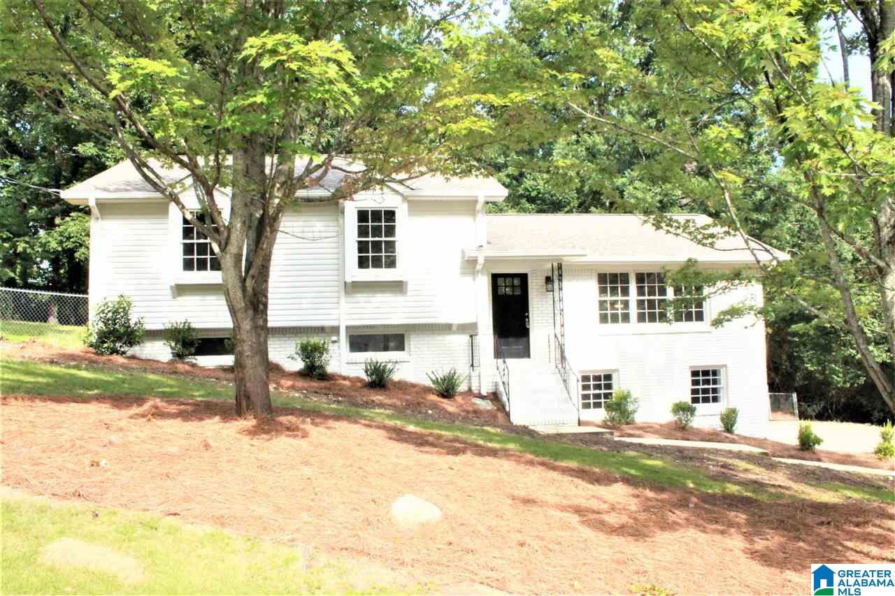 1213 Old Oak Road Birmingham, AL 35235 - Photo 1 of 15
